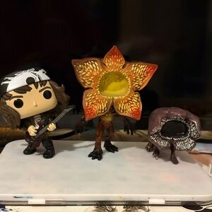 Stranger Things Funko Pops set of 6